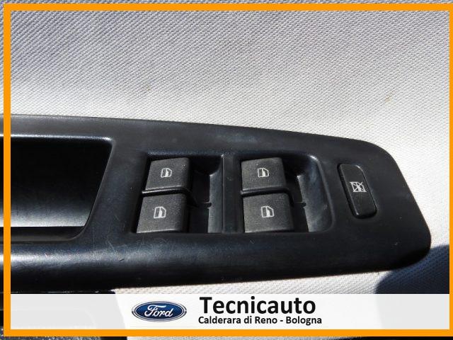 VOLKSWAGEN Polo Cross 1.4/80CV 16V *NEOPATENTATO*