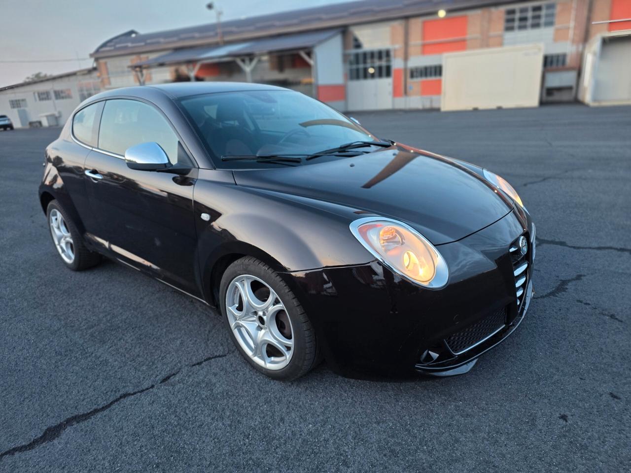 Alfa Romeo MiTo 1.4 T 135 CV M.air S&S TCT Distinctive Sport Pack