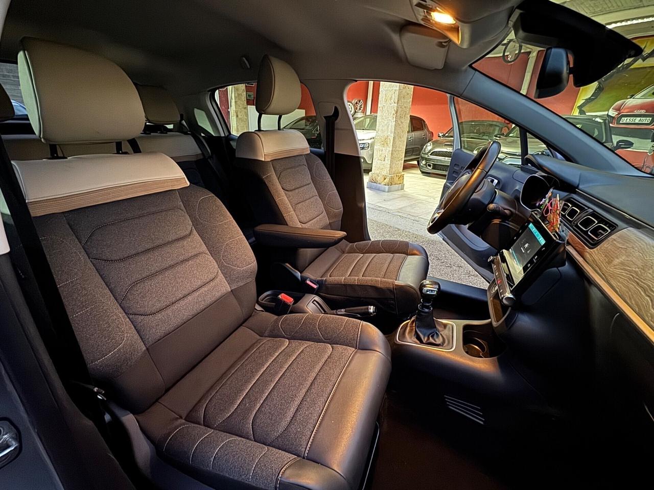 Citroen C3 HDi Shine Pack Tetto nero Retroc Keyles