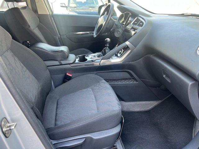 PEUGEOT 3008 1.6 HDi 112CV Premium TUTTA TAGLIANDATA