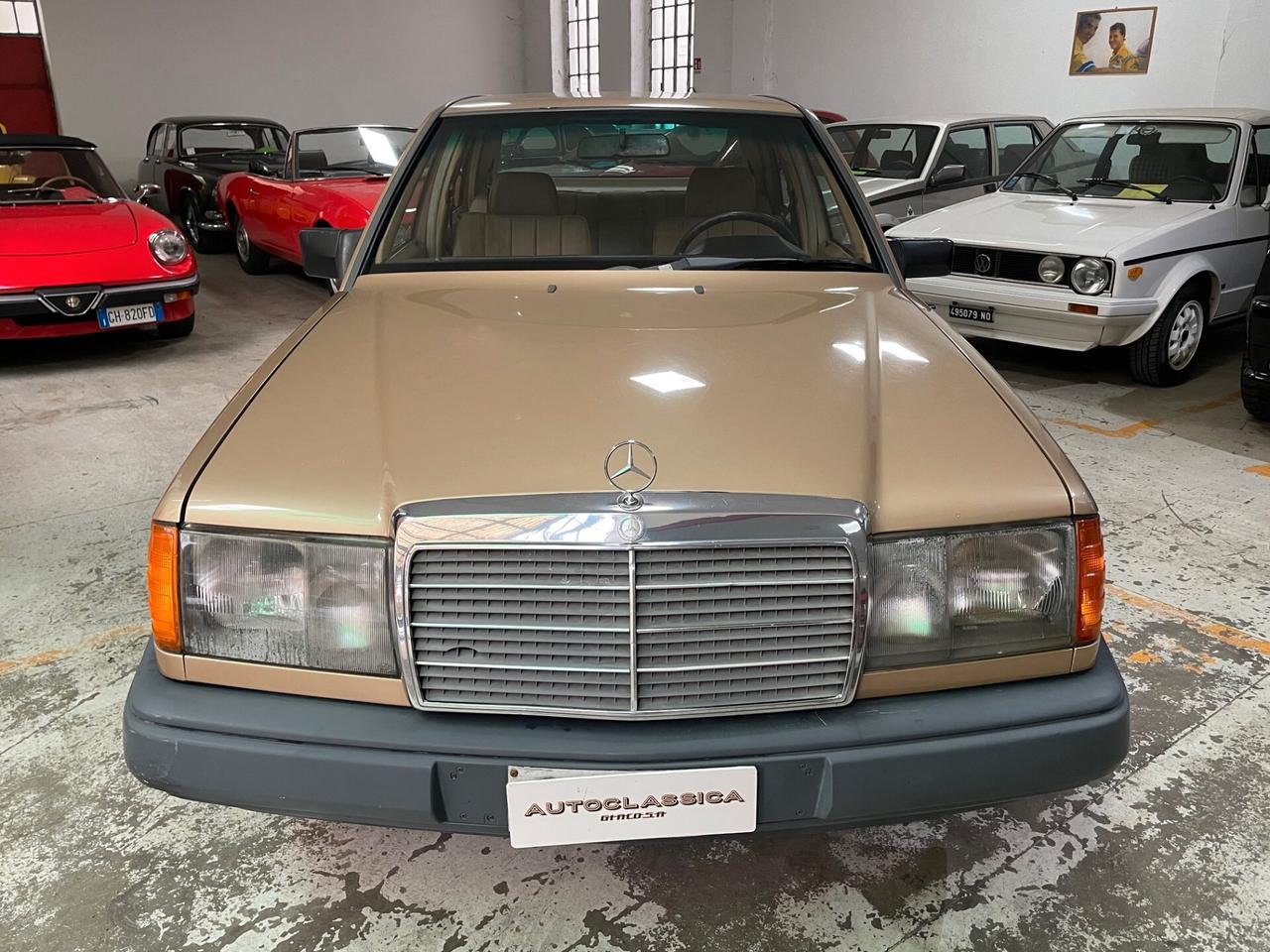 Mercedes-Benz E 250 D ASI TARGA ORO!!!