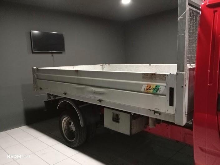 FORD TRANSIT RIBALTABILE TRILATERALE GEMMELLATO DEL 2005 IVA