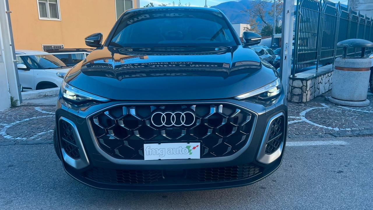 Audi Q5 SPB 40 TDI quattro S tronic line Int+Ext Grigio Daytona km O