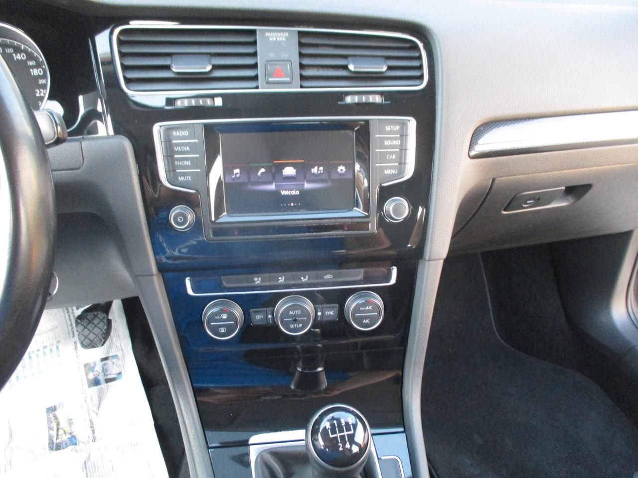 Volkswagen Golf 1.6 TDI 5p. Highline MOLTO BELLA 2014