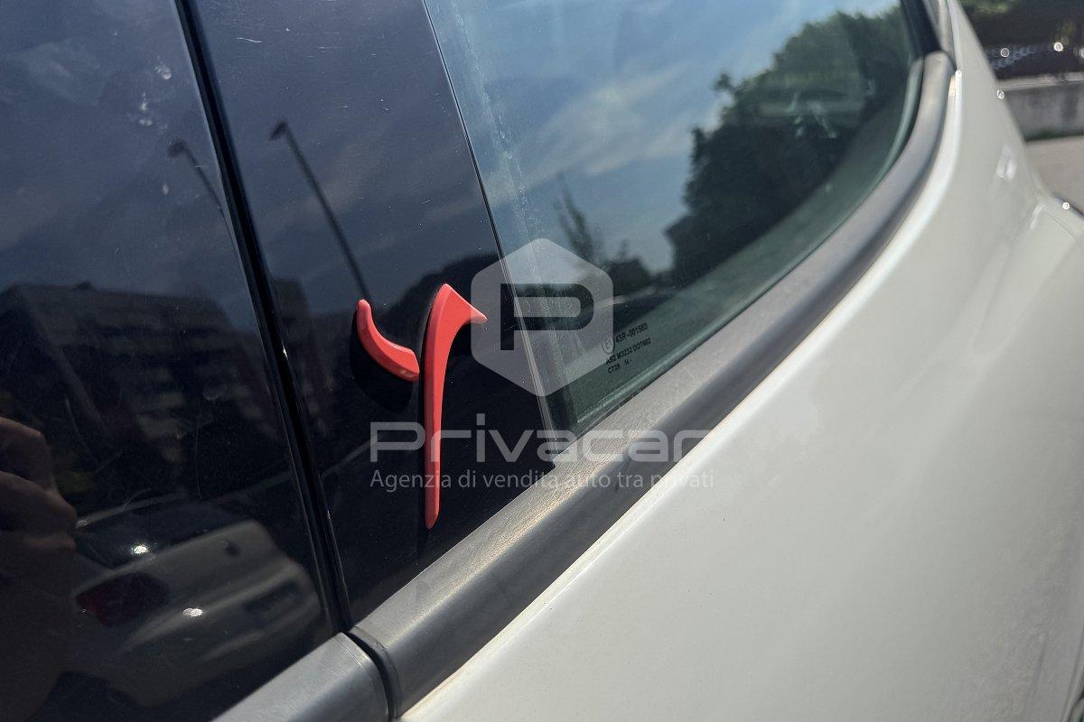 LANCIA Ypsilon 1.2 69 CV 5 porte GPL Ecochic Elefantino