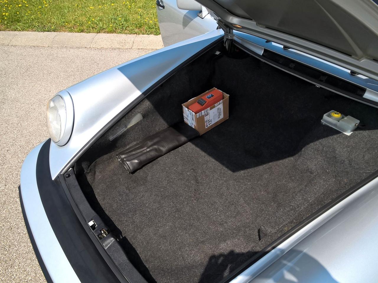 Porsche 911 3.2 Speedster Turbo Look