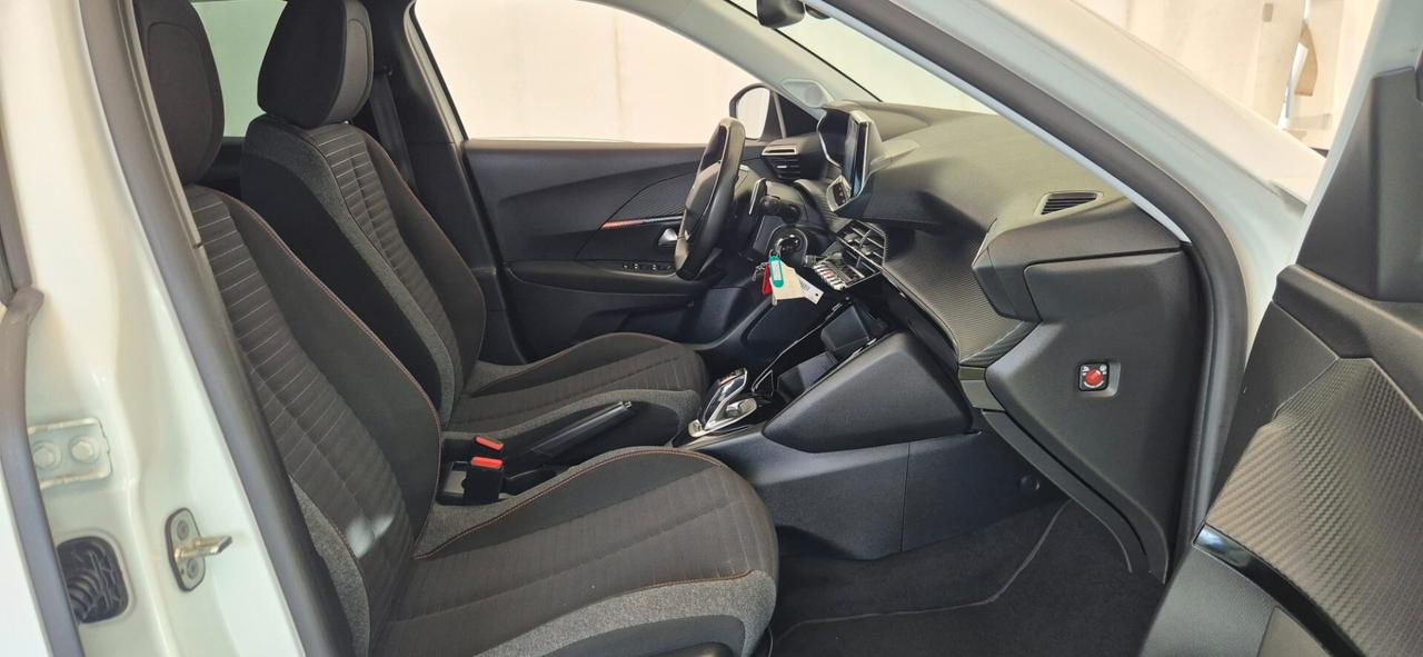 PEUGEOT 2008 1.5HDI 130CV C.Automatico 05/2021