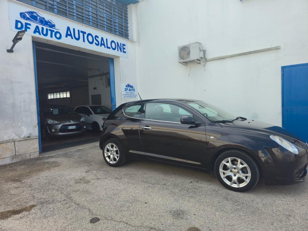 Alfa Romeo MiTo 1.3 JTDm 16V 90 CV Distinctive Sport Pack