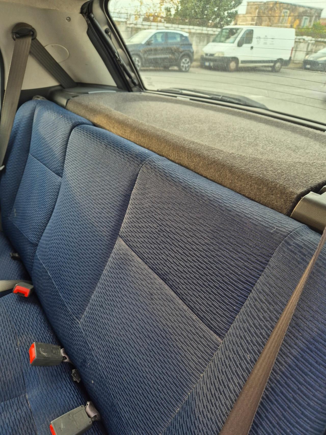 Fiat Punto 1.2 8 v Elx solo 90000 km