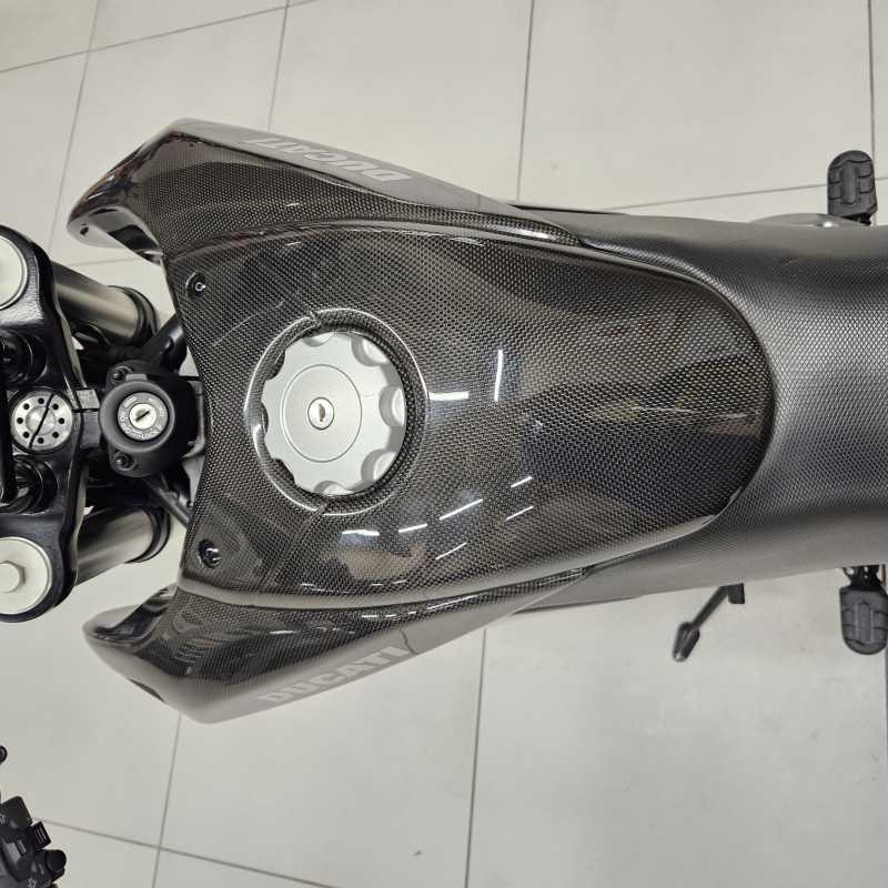 Ducati Hypermotard 796 - 2011