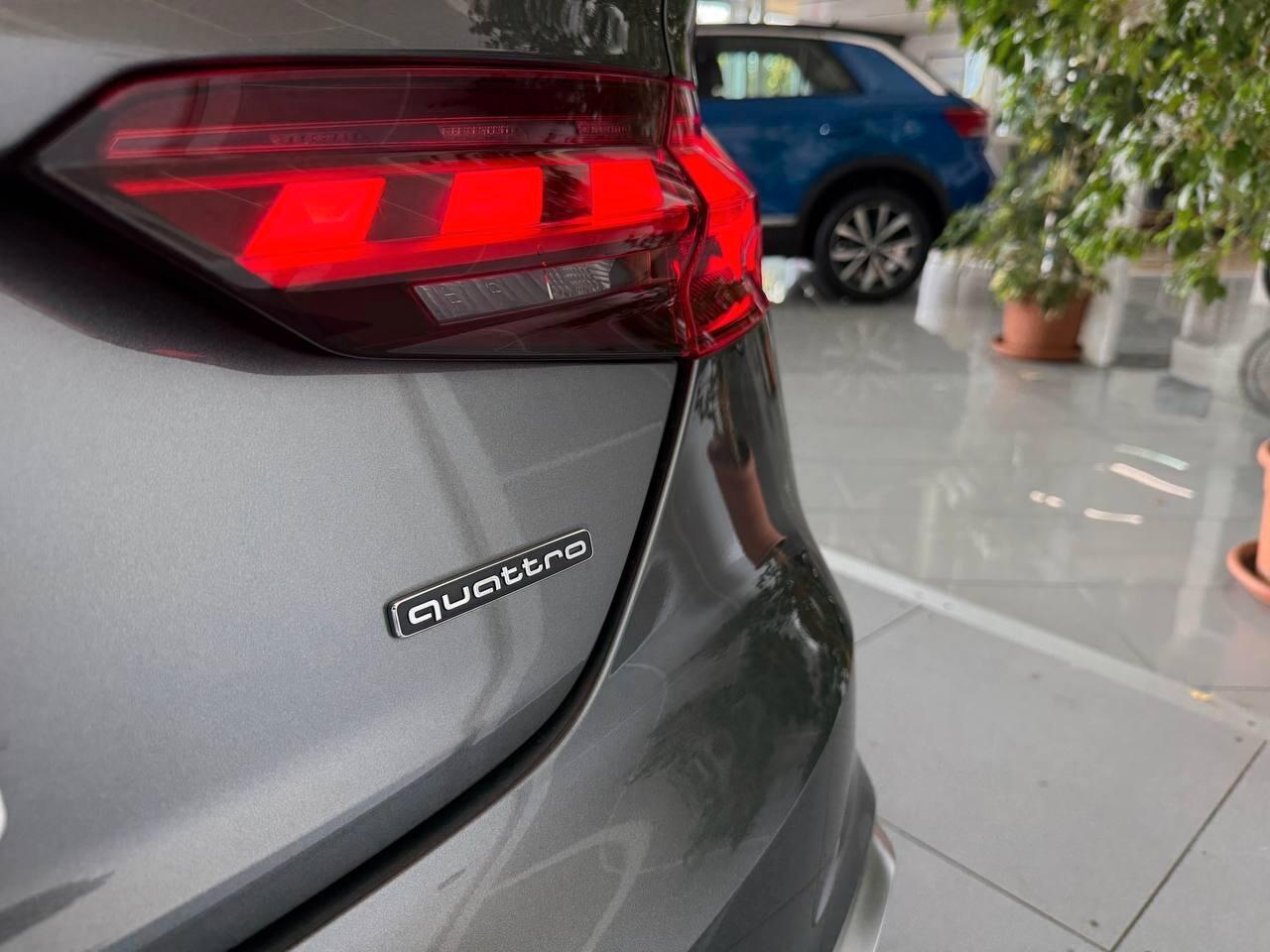 Audi A5 SPB 40 TDI Mhev quattro S-tronic Mod. S-line