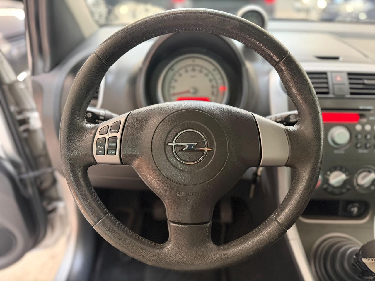 Opel Agila 1.2 Enjoy