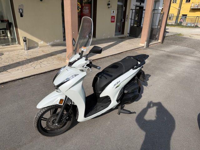 HONDA SH 350 sport
