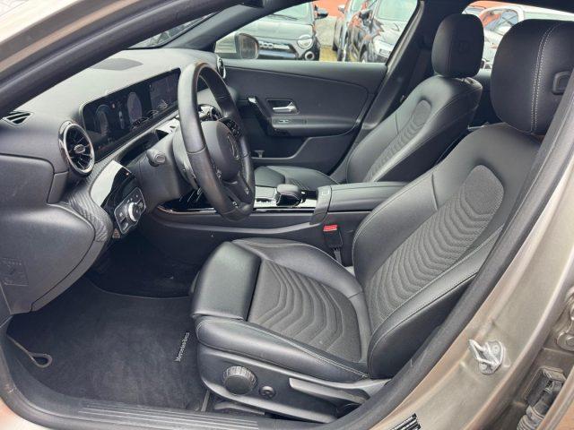 MERCEDES-BENZ A 180 Automatic Sport
