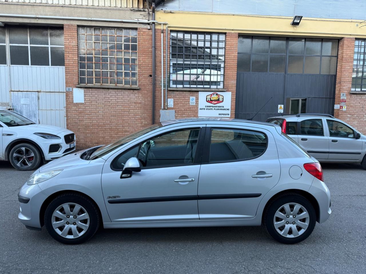 Peugeot 207 1.4 HDi 50kw(68cv) 5p. XS