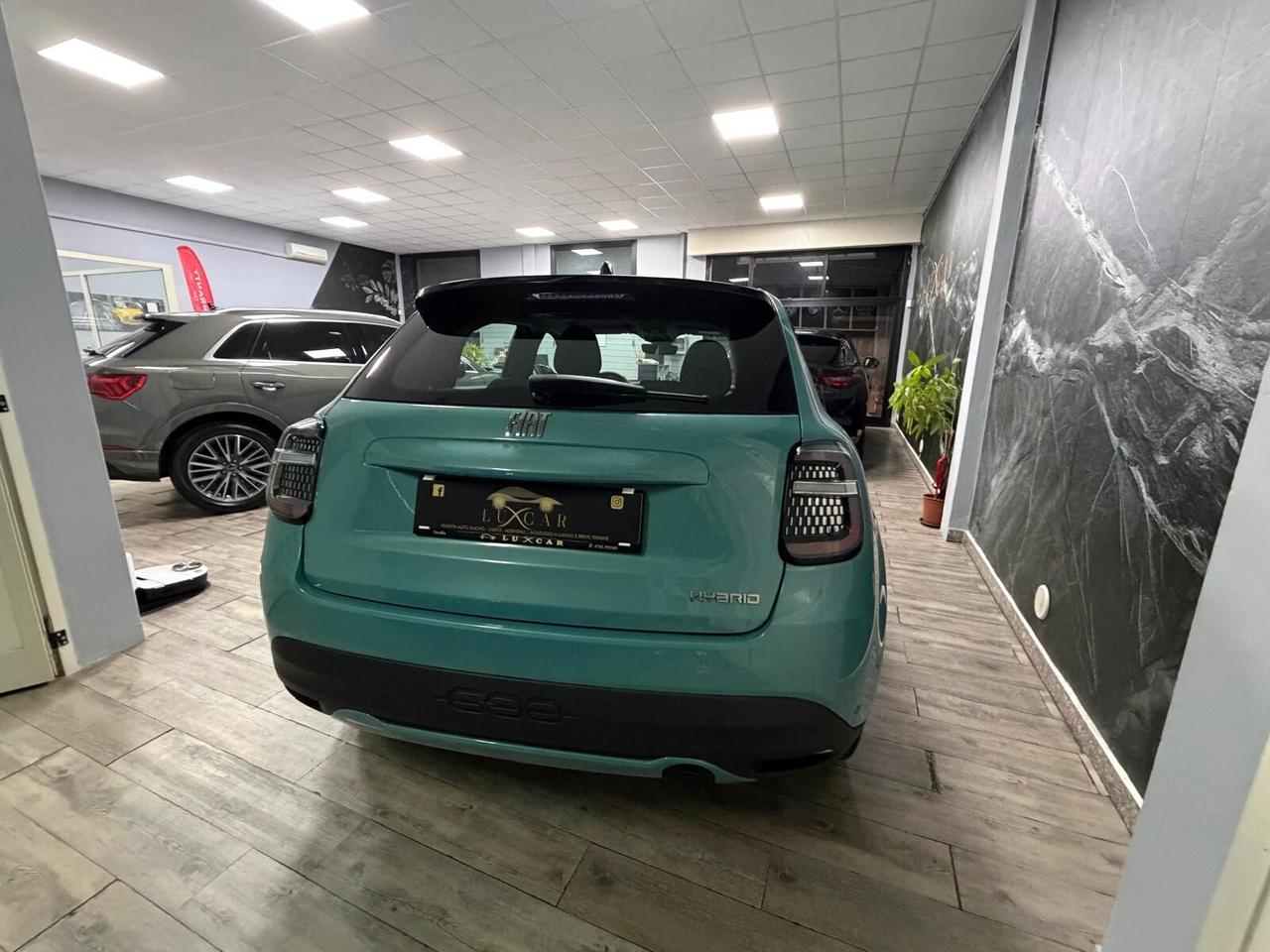 Fiat 600 Hybrid 100 CV DCT MHEV ADATA PER NEOPATENTATI