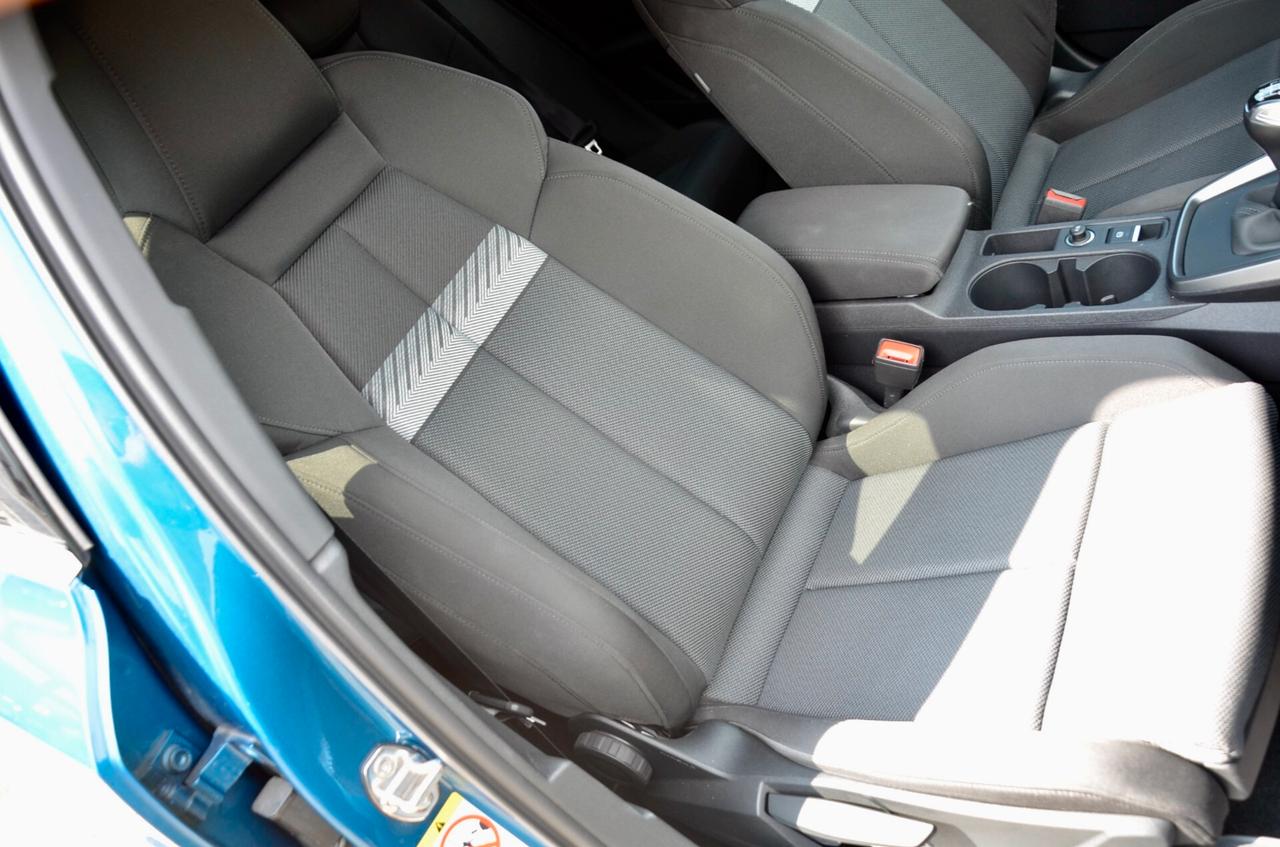 AUDI A3 SPORTBACK 35 1.5 TFSI BUSINESS ADVANCED 150cv MANUALE, ECCELLENTI CONDIZIONI, UNICOPROPRIETARIO, UFF ITALIANA, SERVICE AUDI, BLU ATOLLO, FARI LED, RETROCAMERA, PERMUTE