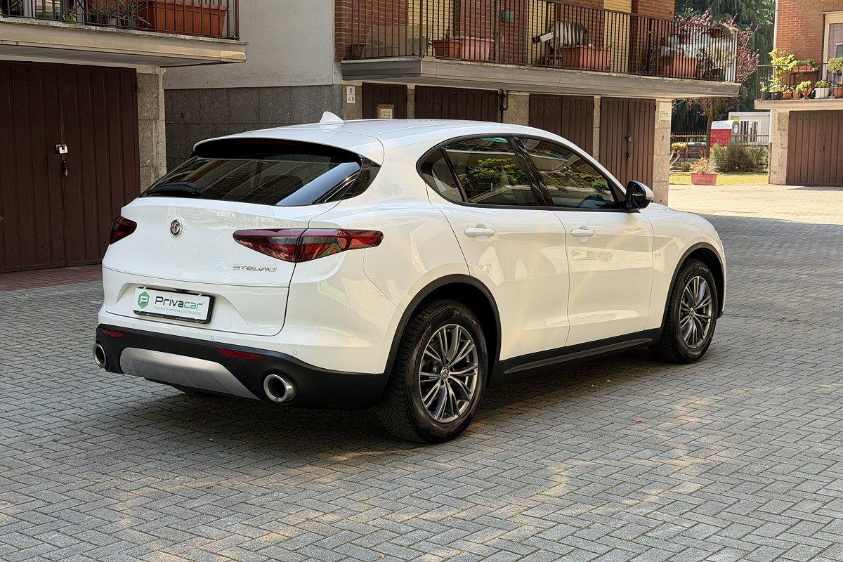 ALFA ROMEO Stelvio 2.2 Turbodiesel 160 CV AT8 RWD Business