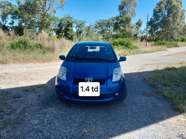 Toyota Yaris 1.4 D-4D 5 porte Sol