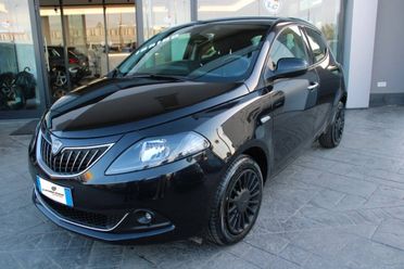 Lancia Ypsilon III 1.0 firefly hybrid Gold s&s 70cv Con CARPLAY