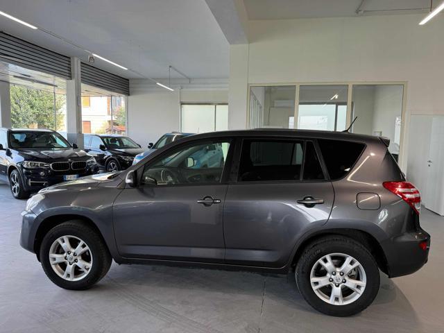 TOYOTA RAV 4 MY23 RAV4 Crossover 2.2 D-4D 150 CV DPF Sol