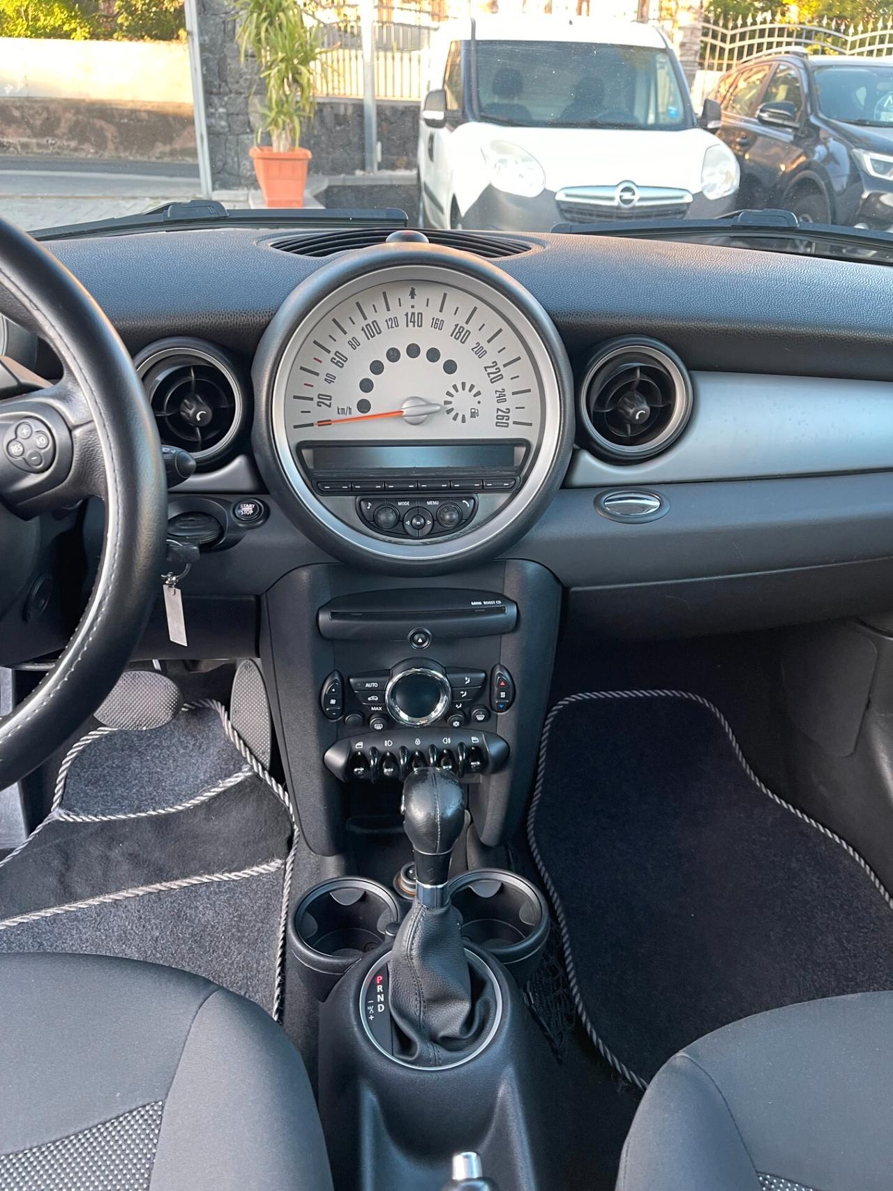Mini Cooper D Automatica 2.0 112cv