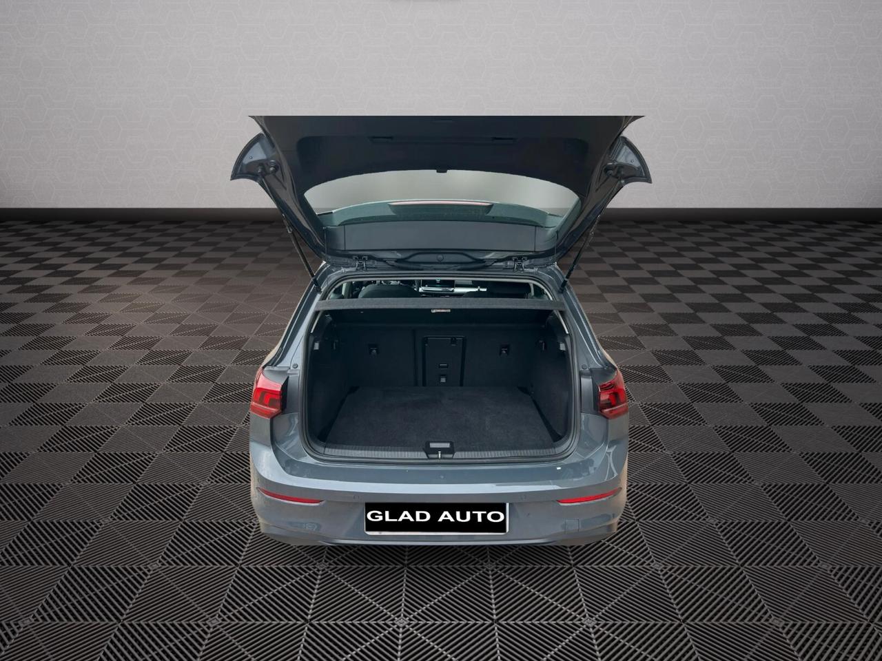 Volkswagen Golf VIII 2025 2.0 tdi Life 115cv PREZZO REALE