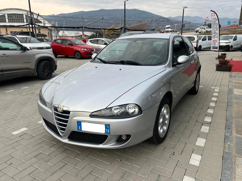 Alfa Romeo 147 3 Porte 147 3p 1.9 jtd Progression 115cv