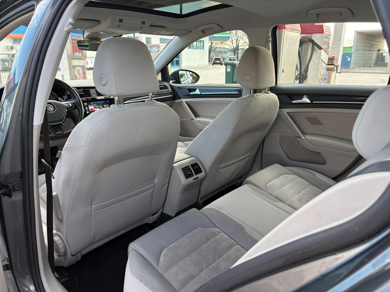 Volkswagen Golf 1.4 TGI DSG 5p. Executive BlueMotion