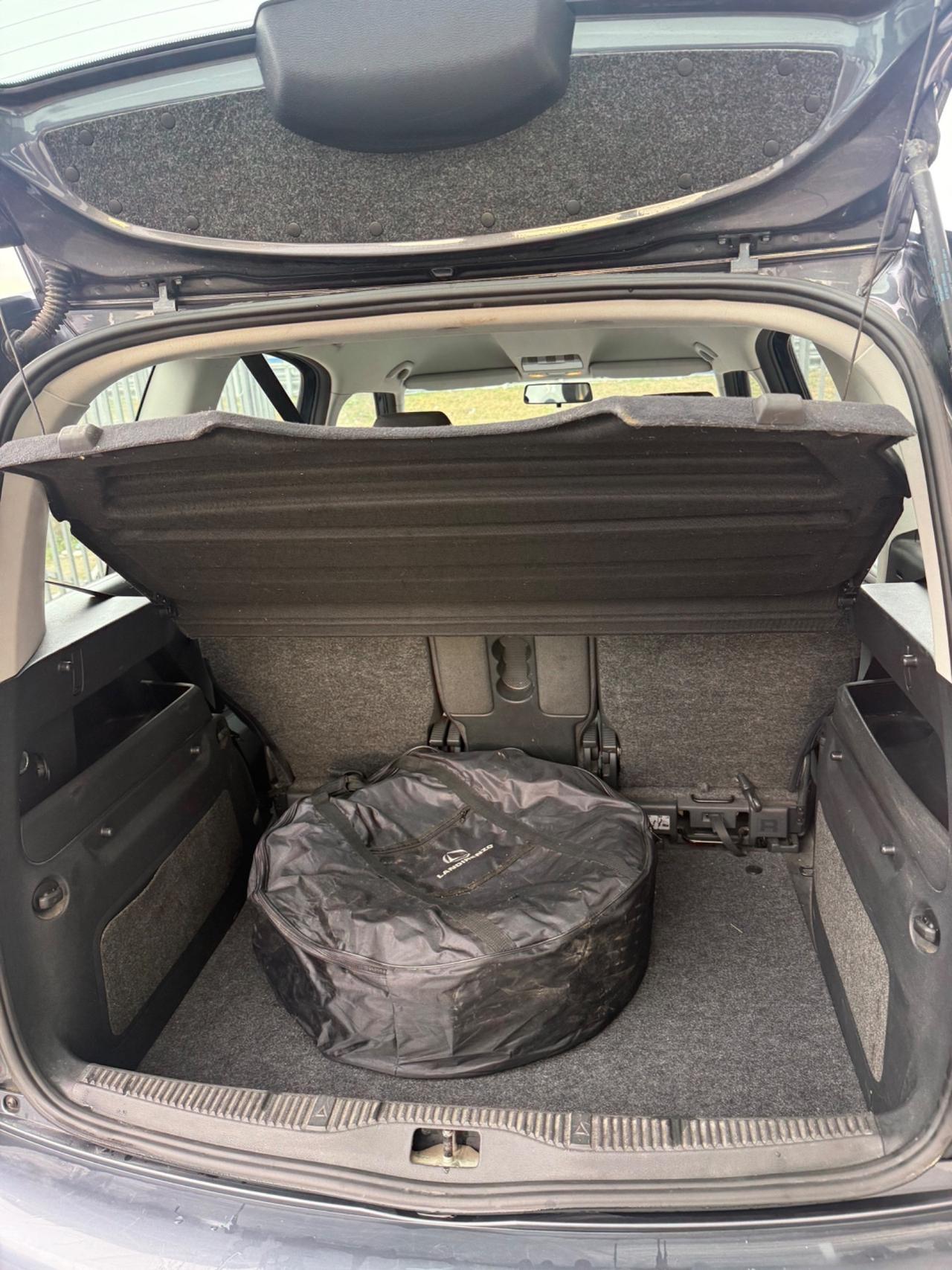 Skoda Roomster 1.4 16V Sport GPLine