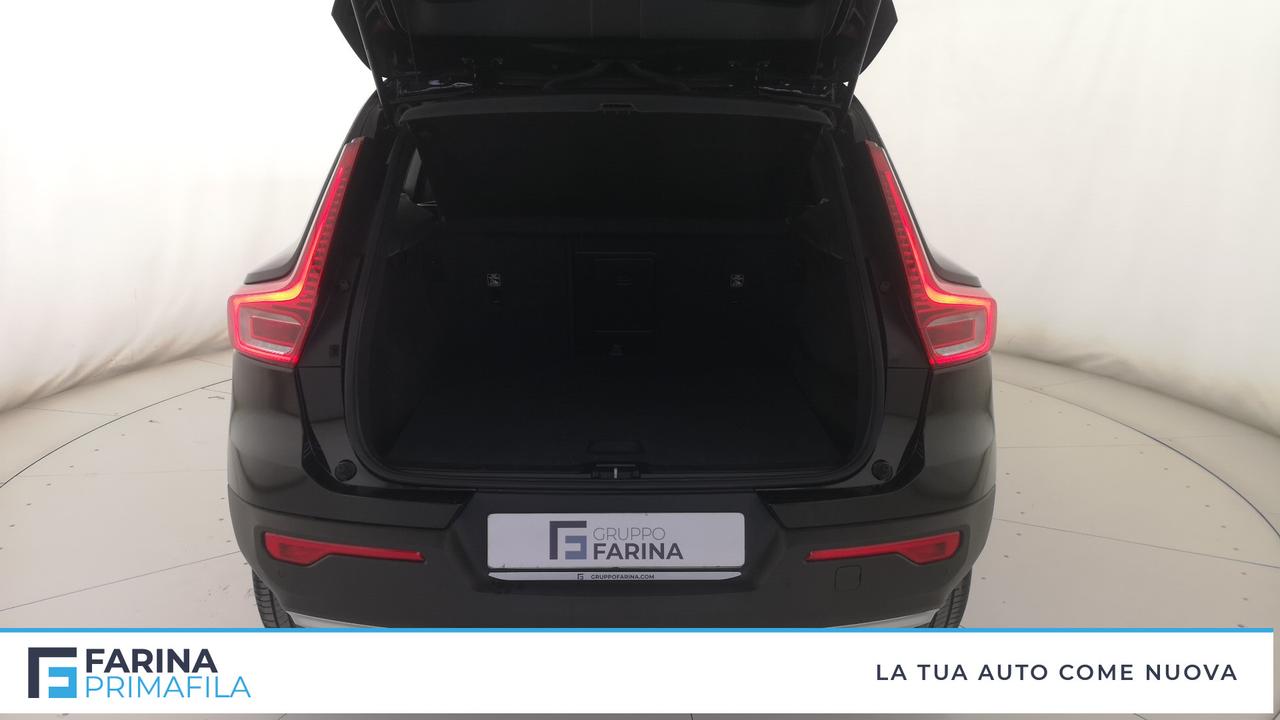 VOLVO XC40 - XC40 2.0 d3 Momentum Pro my21