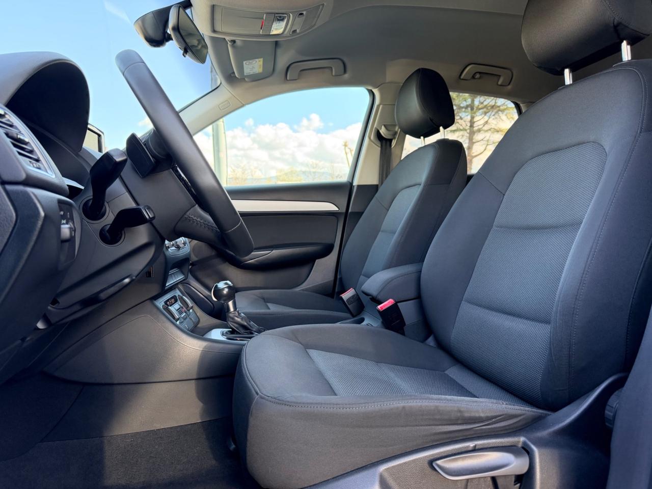 Audi Q3 2.0 TDI 120CV S tronic Sport in garanzia