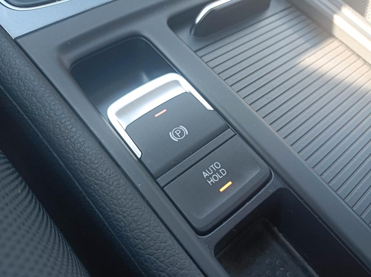 Volkswagen Golf 1.5 TGI DSG 5p. Executive BlueMotion Technology