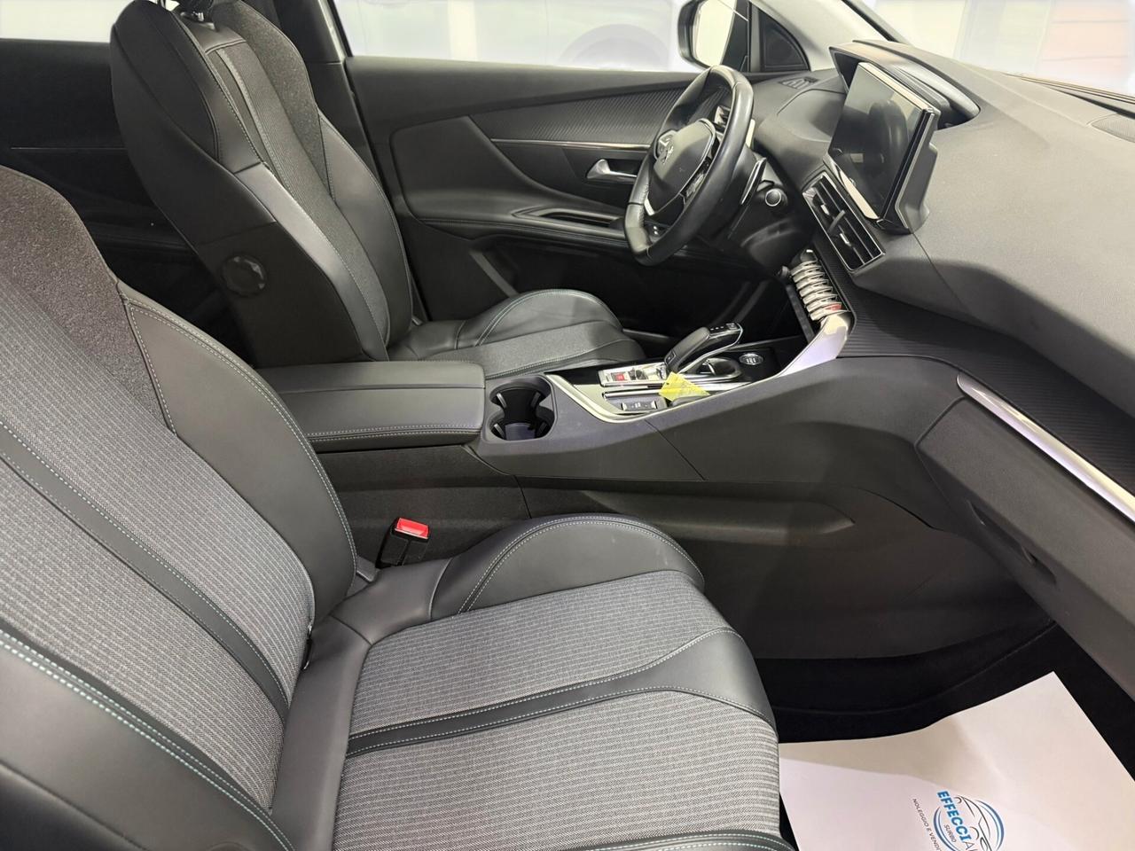 Peugeot 3008 BlueHDi 130 S&S EAT8 Allure