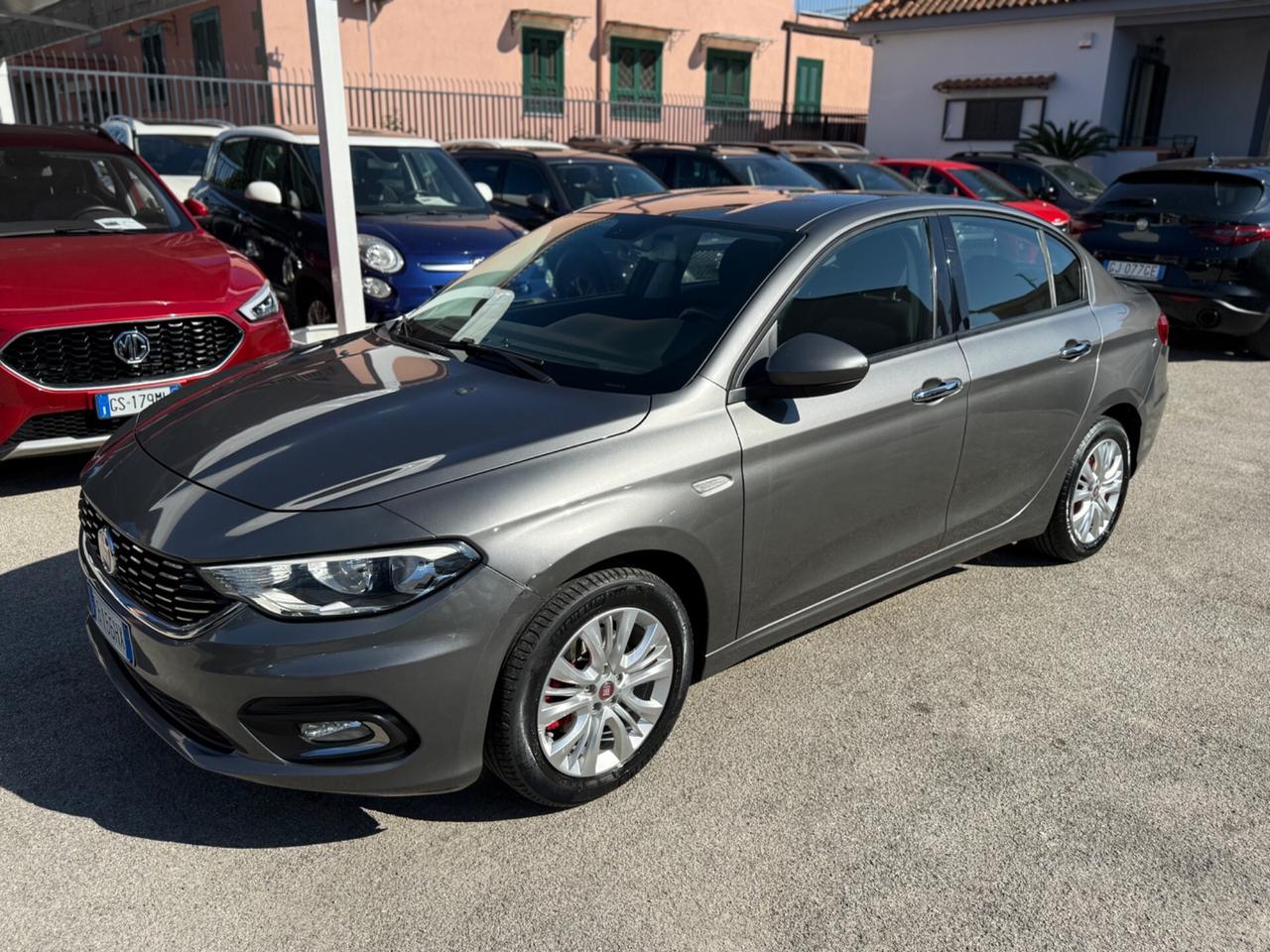 Fiat Tipo 1.4 4p Opening Edition 97.000km E6