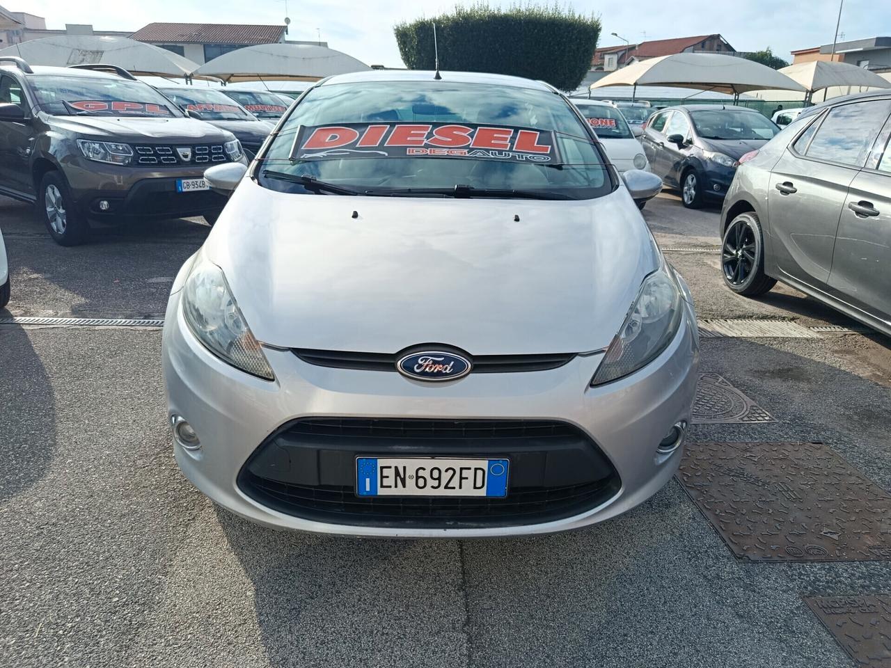 Ford Fiesta 1.4 TDCi 70CV 5p. Titanium