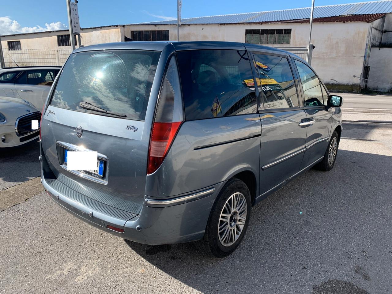 Lancia Phedra 2.2 MJT Platino