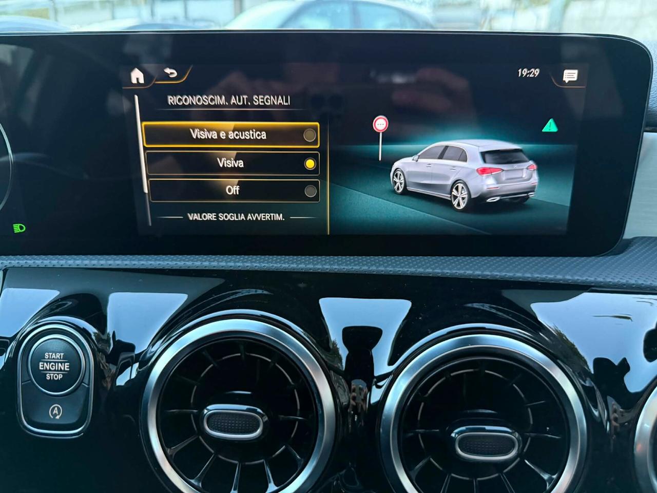 Mercedes-benz A 180 MERCEDES Premium AMG 2.0 116 CV