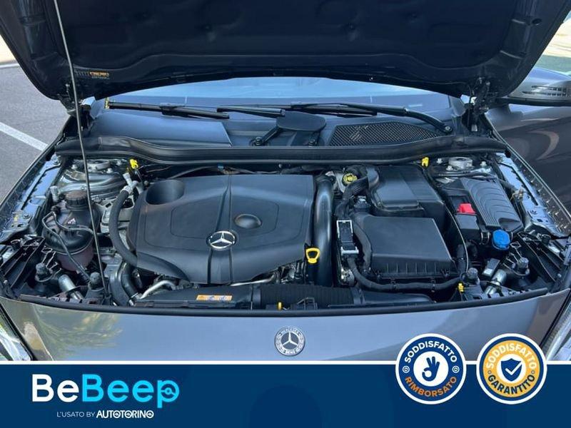 Mercedes-Benz GLA 200 D SPORT 4MATIC AUTO