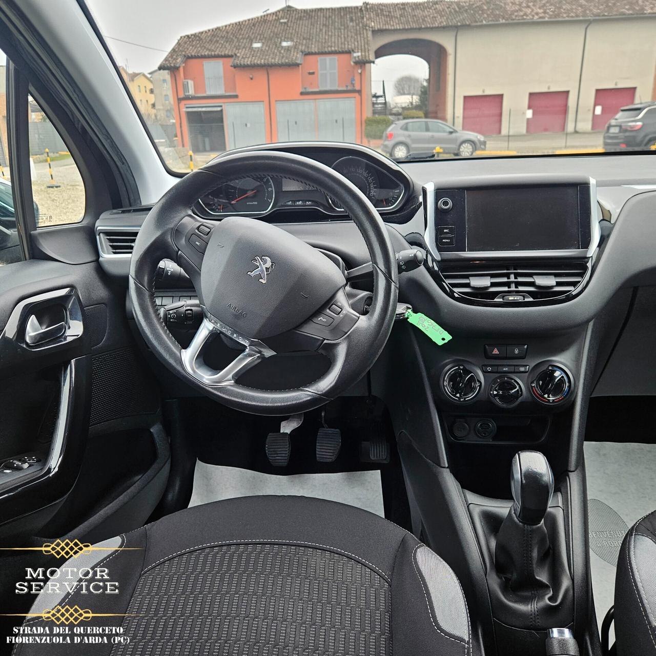 Peugeot 208 NEOPATENTATI PREZZO FINALE REALE