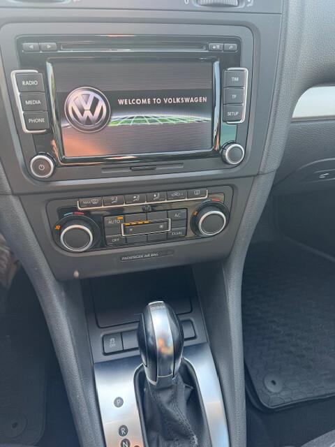 Volkswagen Golf 1.6 TDI DPF DSG 5p. Highline-R LINE