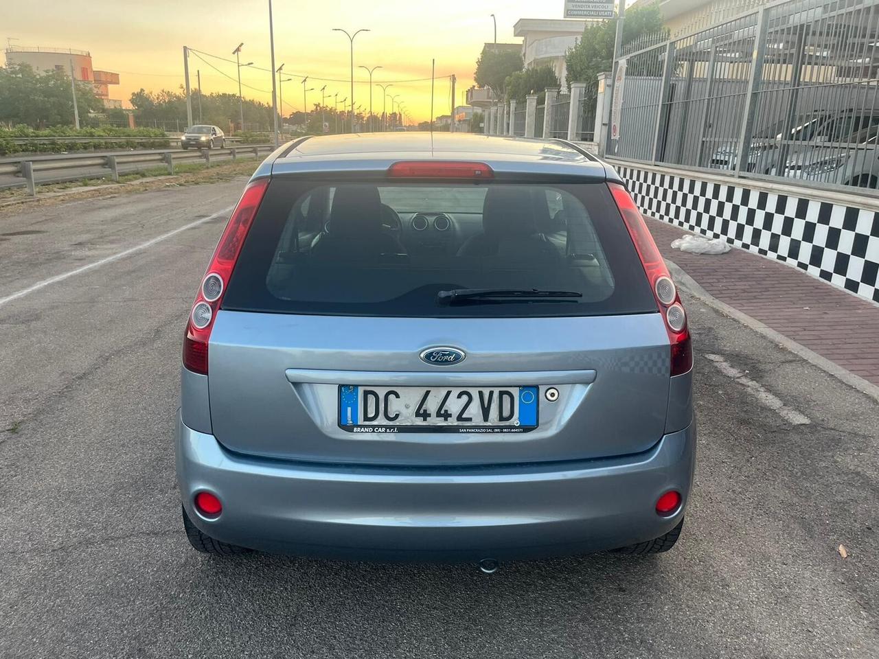 Ford Fiesta 1.4 TDCi 3p. Ghia 2006