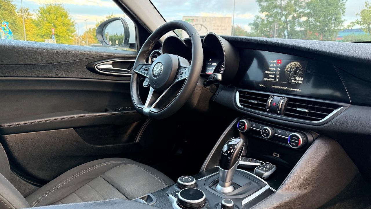 Alfa Romeo Giulia 2.2 Perfetta
