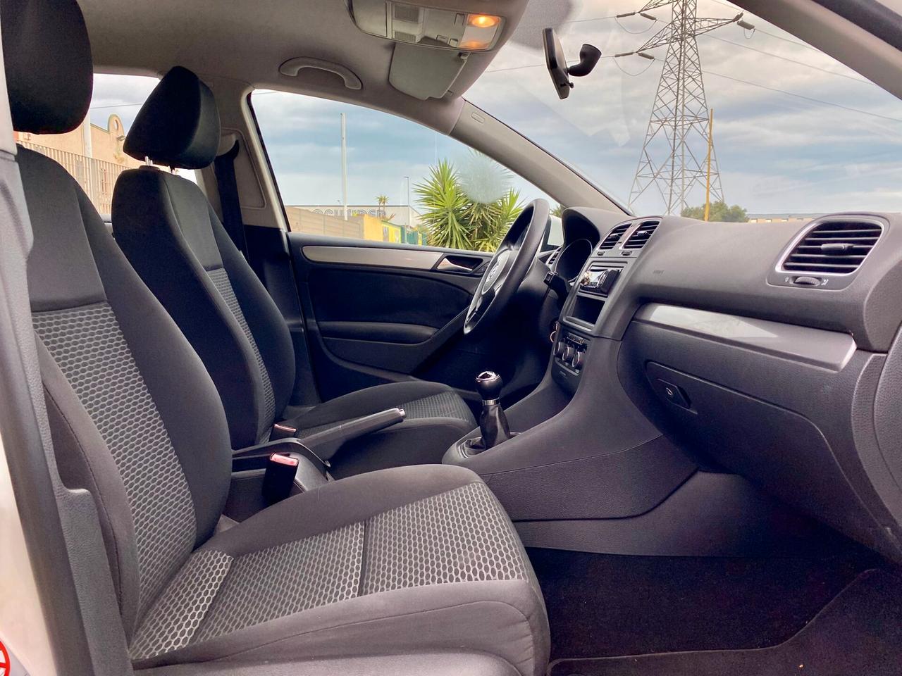 Volkswagen Golf 1.4 benzina 80 cv. *65.200 km