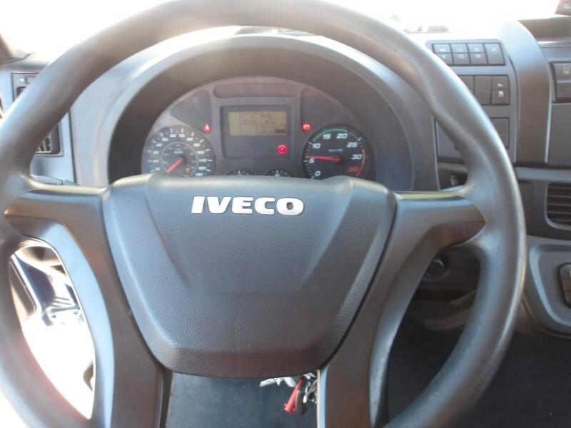 IVECO EUROCARGO 120 - 22 (Euro 6) km 241.835