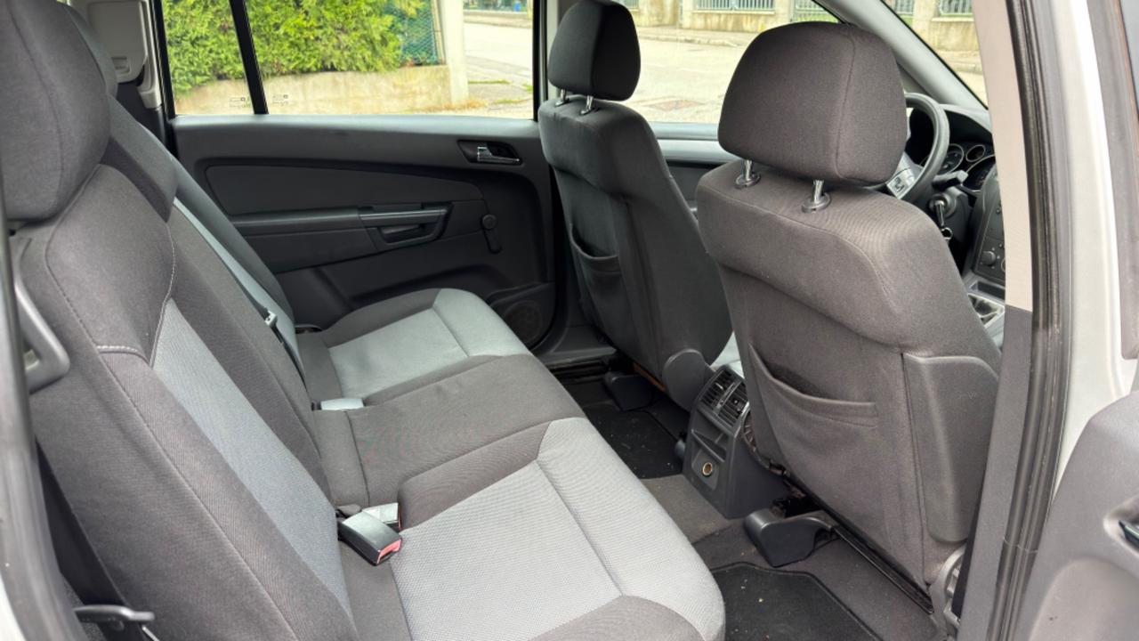 Opel Zafira 1.9 16V CDTI 150CV Cosmo