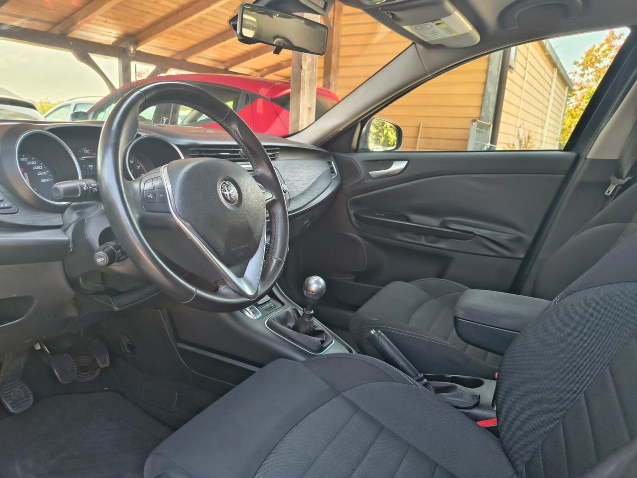 Alfa Romeo Giulietta 1.4GPL 120CV - Gancio traino