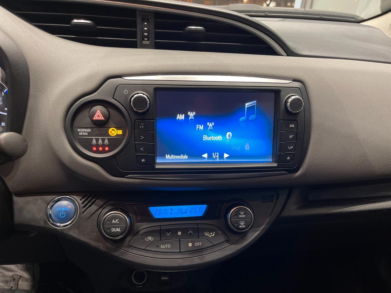 Toyota Yaris 1.5 Hybrid 5 porte Cool