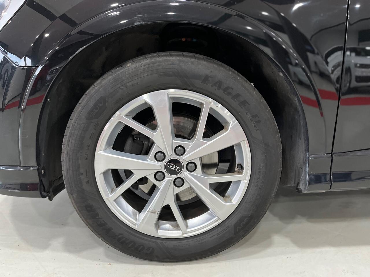 Audi Q3 35 TDI S tronic line edition