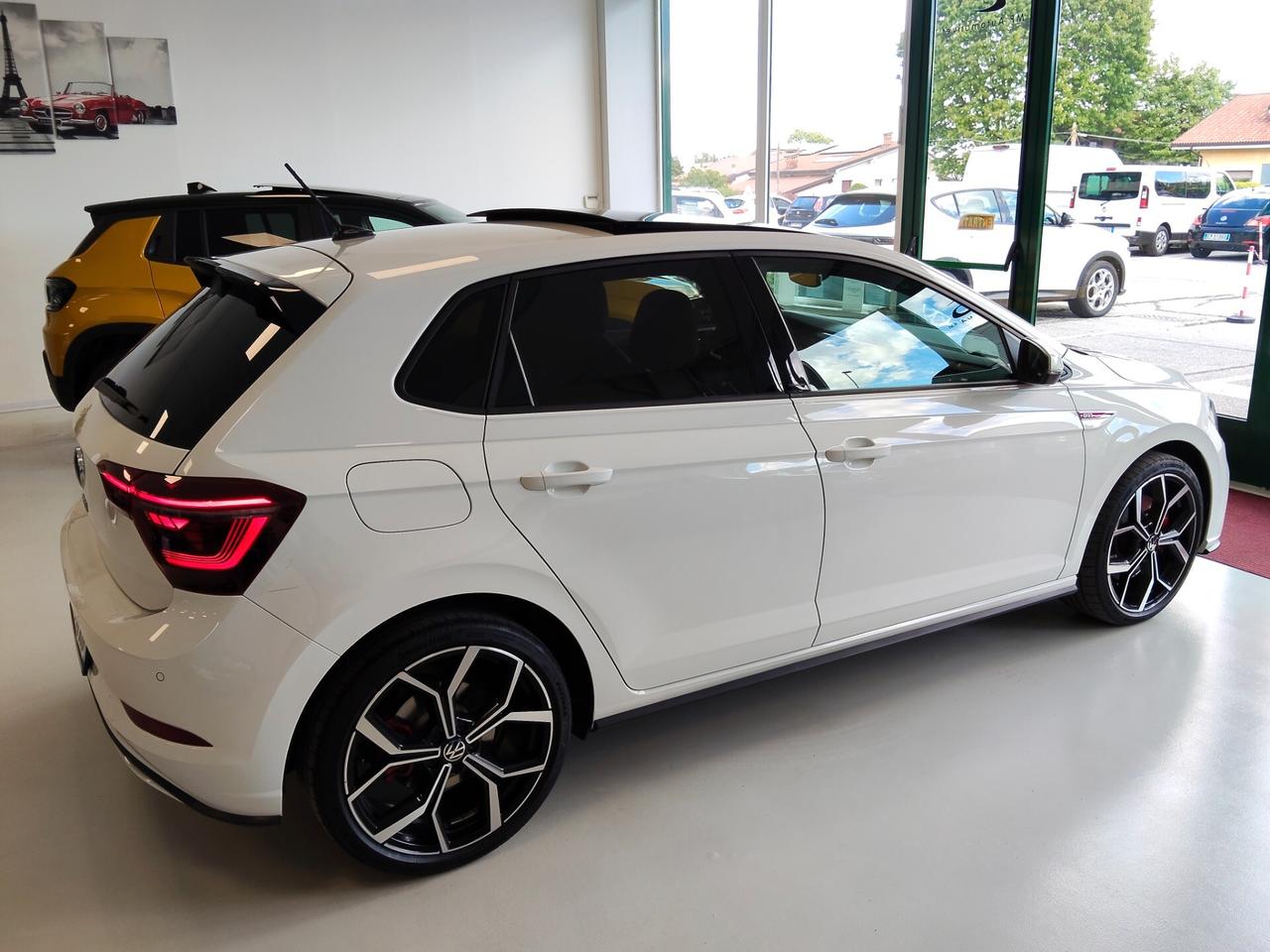 Volkswagen Polo 2.0 DSG GTI Tetto apribile unicoproprietario garanzia 2028